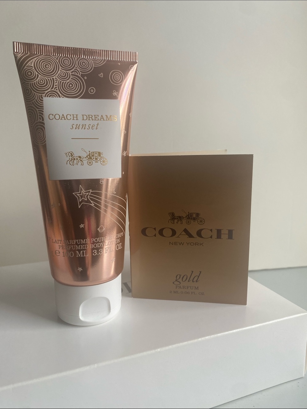 Coach Dreams Sunset Perfumed Body Lotion - Rose Gold Tube